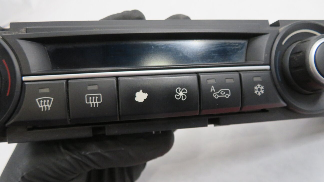Thumbnail 8: 07-14 BMW X5 X5M X6 X6M (E70 E71) - FRONT CLIMATE TEMPERATURE CONTROL (4-ZONE)