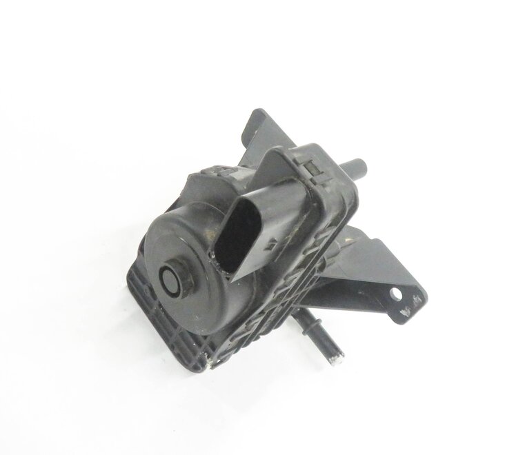 Thumbnail 1: 2009 BMW X5 (E70) 3.0L M57Y DIESEL ENGINE - DIESEL EMISSION FLUID TRANSFER PUMP