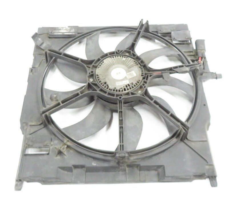 Thumbnail 5: 2009-2014 BMW X5 X6 (E70 E71) - 3.0L TURBO / 3.0L DIESEL COOLING FAN 850 WATT