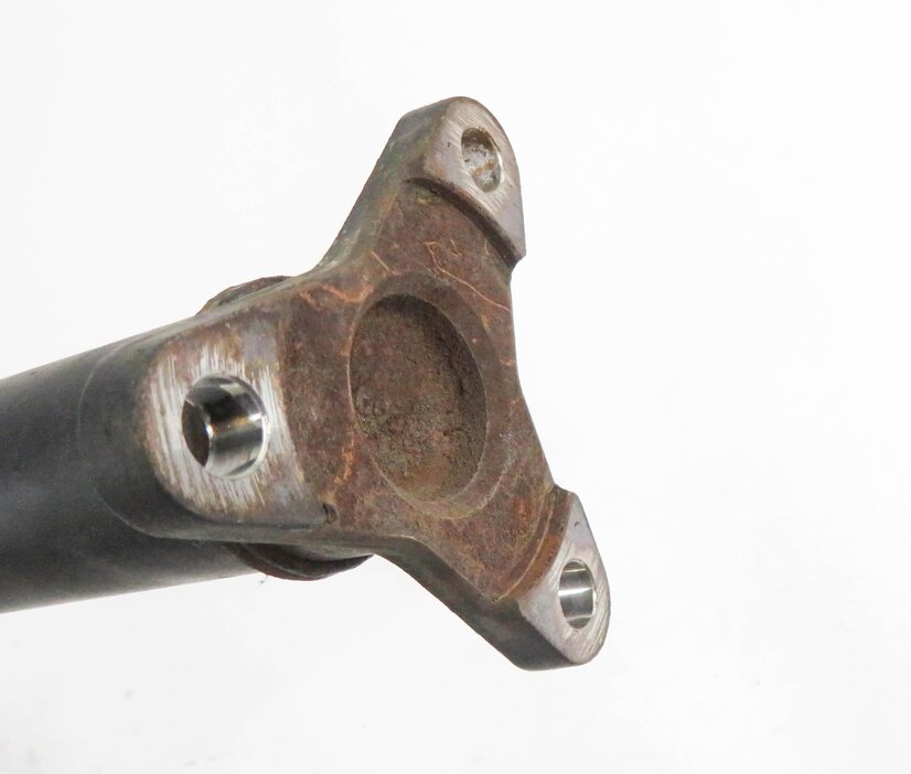 Thumbnail 5: 2007-2010 BMW X5 X6 (E70 E71) - 3.0L / 3.0TT FRONT DIFFERENTIAL DRIVE LINE SHAFT