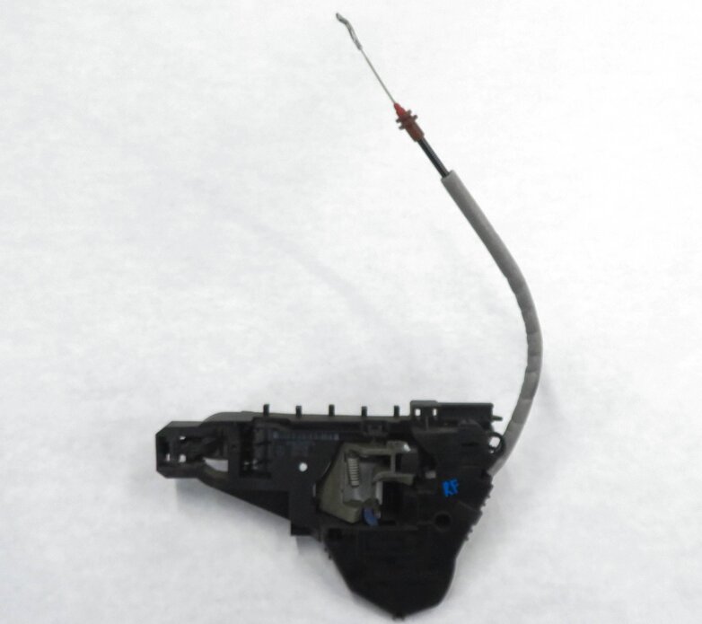 Thumbnail 5: 2006 MERCEDES ML350 (W164) RIGHT FRONT EXTERIOR DOOR HANDLE (CUBANITE SILVER)