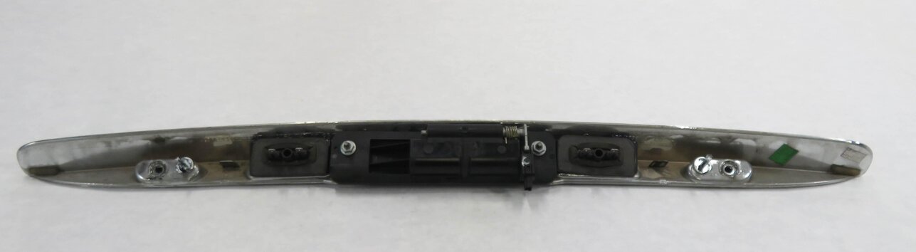 Thumbnail 5: 2006 MERCEDES BENZ ML350 (W164) REAR TRUNK RELEASE HANDLE w/ LICENSE LIGHTS