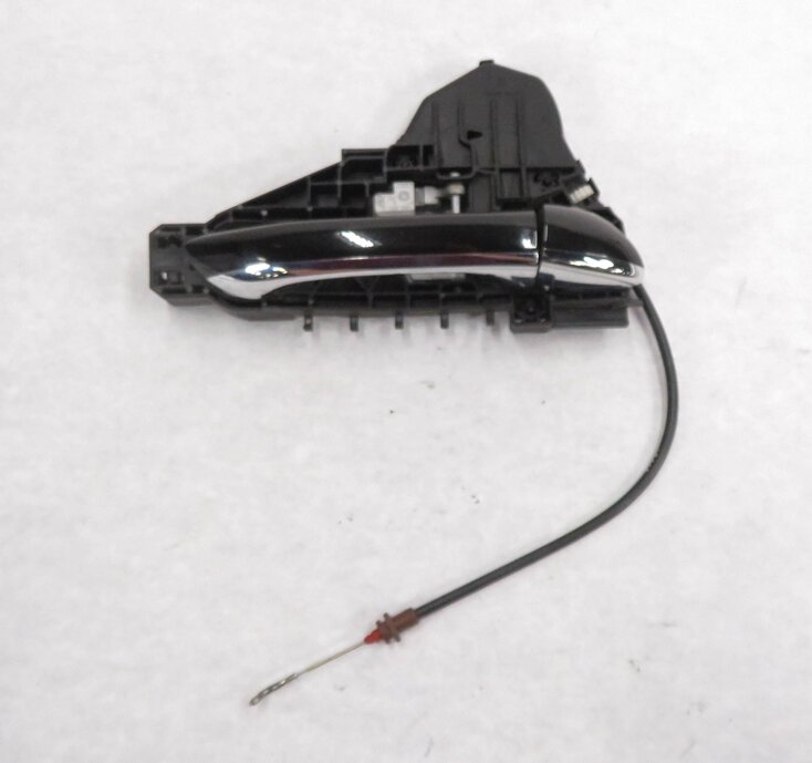 Thumbnail 4: 2008 MERCEDES ML350 (W164) RIGHT FRONT PASSENGER EXTERIOR DOOR HANDLE (BLACK)