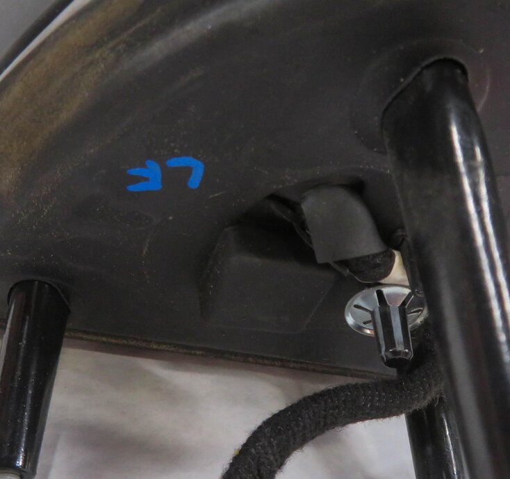 Thumbnail 9: 06-08 MERCEDES ML320 ML350 ML500 ML550 (W164) DRIVER HEATED DOOR MIRROR (BLACK)