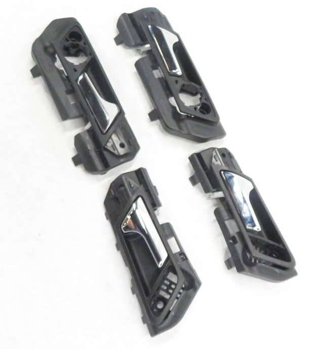 Thumbnail 1: 06-11 MB GL320 GL450 GL550 ML320 ML350 ML500 INTERIOR DOOR HANDLE SET-4 (BLACK)