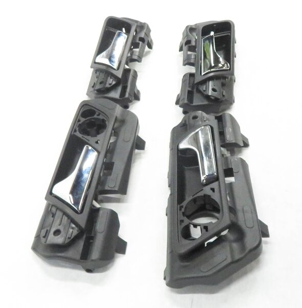 Thumbnail 4: 06-11 MB GL320 GL450 GL550 ML320 ML350 ML500 INTERIOR DOOR HANDLE SET-4 (BLACK)