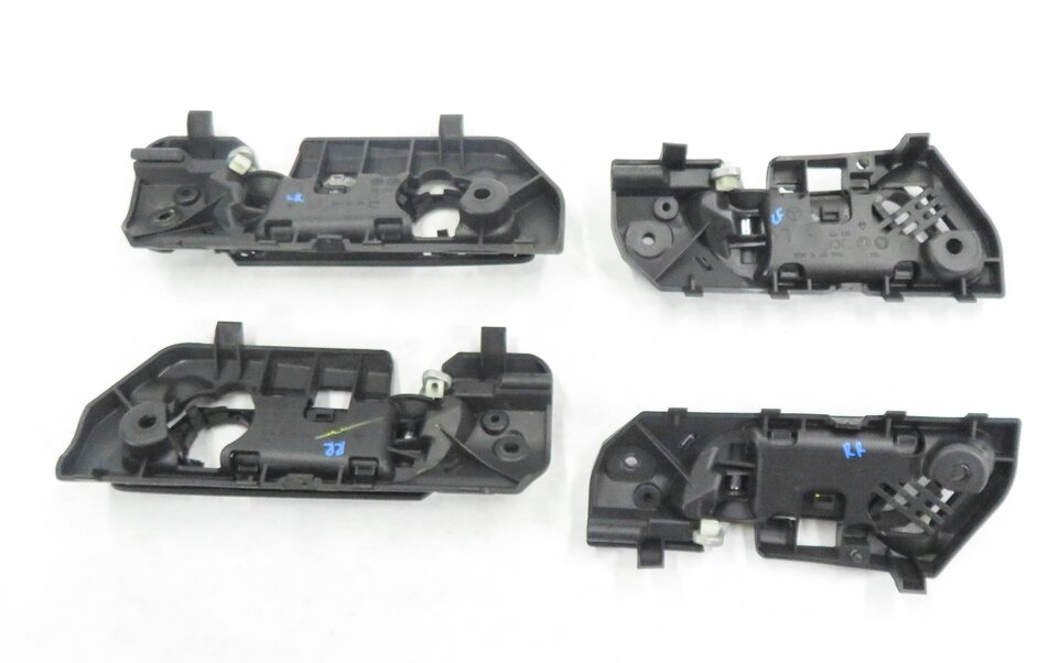 Thumbnail 5: 06-11 MB GL320 GL450 GL550 ML320 ML350 ML500 INTERIOR DOOR HANDLE SET-4 (BLACK)
