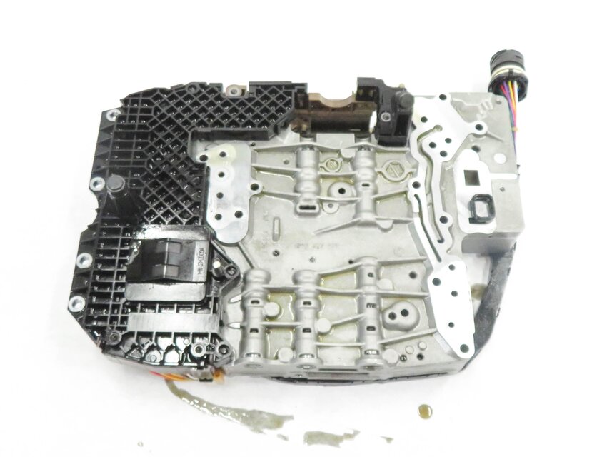 Thumbnail 3: Transmission Assy. AUDI A4 09 10
