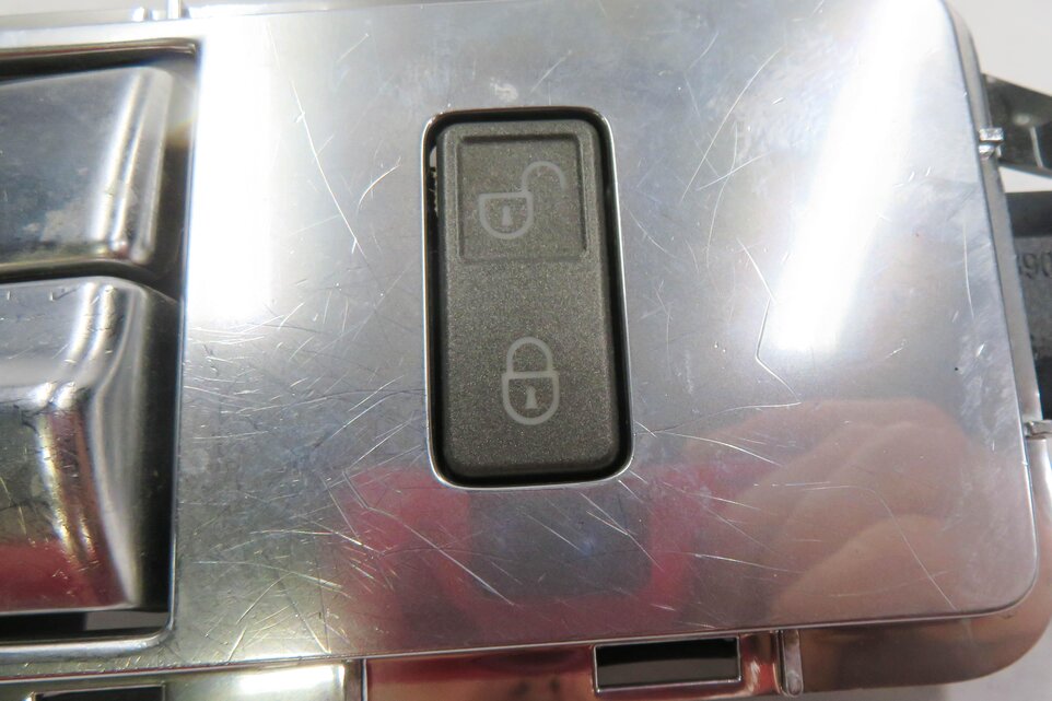 Thumbnail 8: 2010-2016 RANGE ROVER SPORT (L320) / LR4 FRONT & REAR INTERIOR DOOR HANDLE SET-4