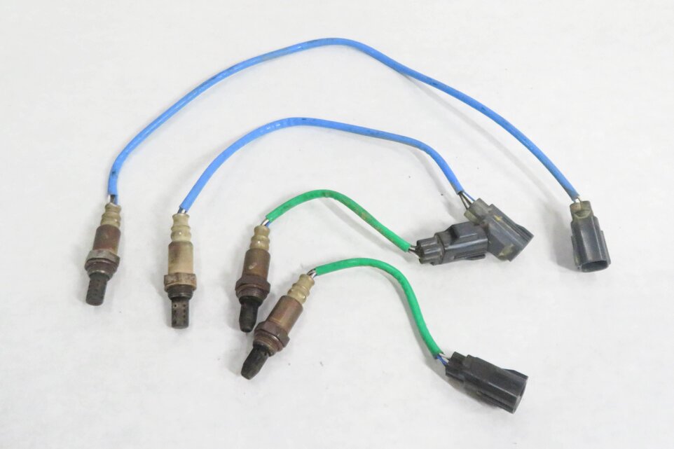Thumbnail 2: 2011 LAND ROVER LR4 - 5.0L PRE / POST CAT O2 OXYGEN LAMBDA PROBE SENSOR SET-4