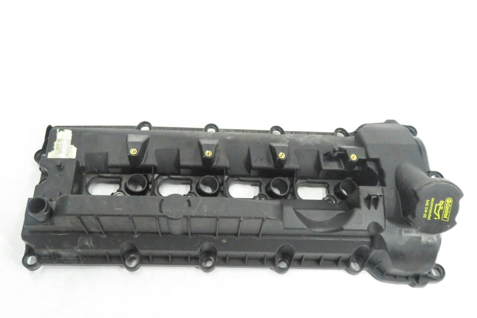 Thumbnail 4: 2010-2018 RANGE ROVER SPORT (L320 L322 L405 L494) 5.0L V8 - LEFT VALVE COVER