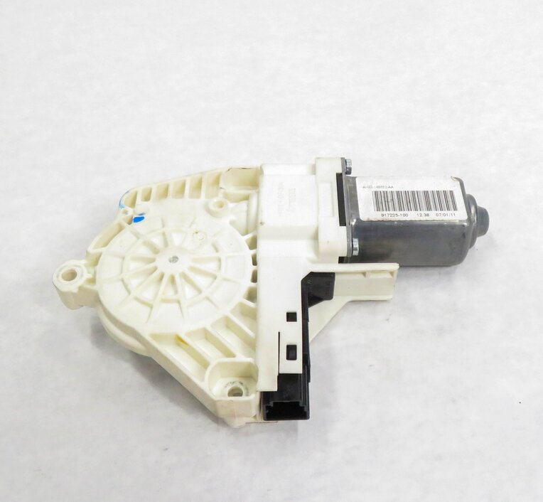 Thumbnail 2: 2010-2016 RANGE ROVER SPORT (L320) LR4 RIGHT FRONT PASSENGER POWER WINDOW MOTOR