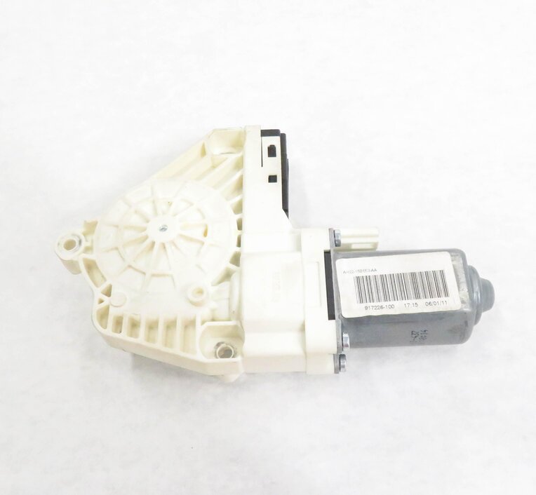 Thumbnail 2: 2010-2016 RANGE ROVER SPORT (L320) LR4 LEFT FRONT DRIVER DOOR POWER WINDOW MOTOR