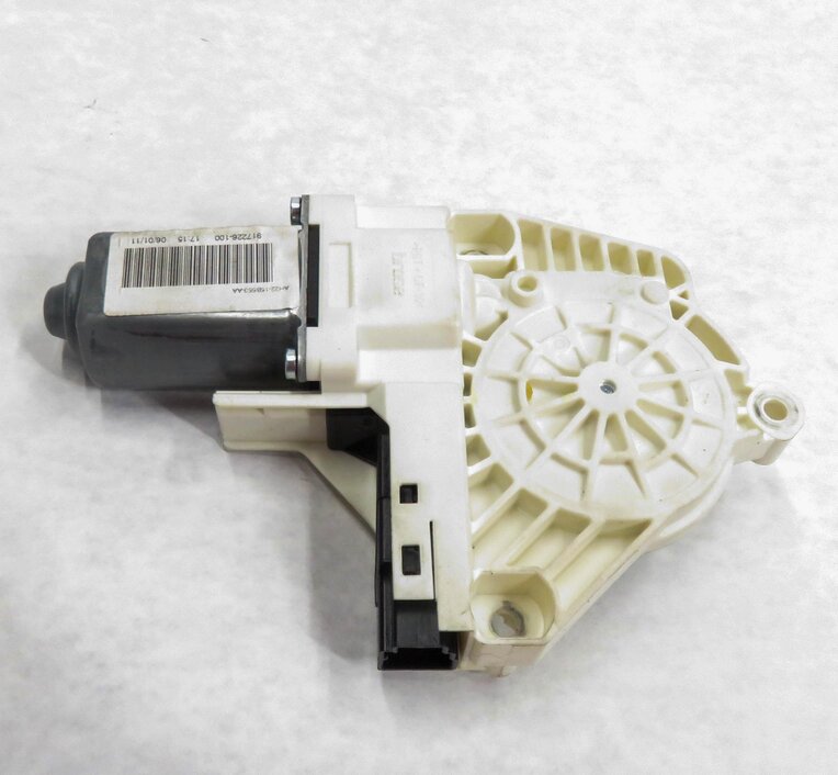 Thumbnail 4: 2010-2016 RANGE ROVER SPORT (L320) LR4 LEFT FRONT DRIVER DOOR POWER WINDOW MOTOR