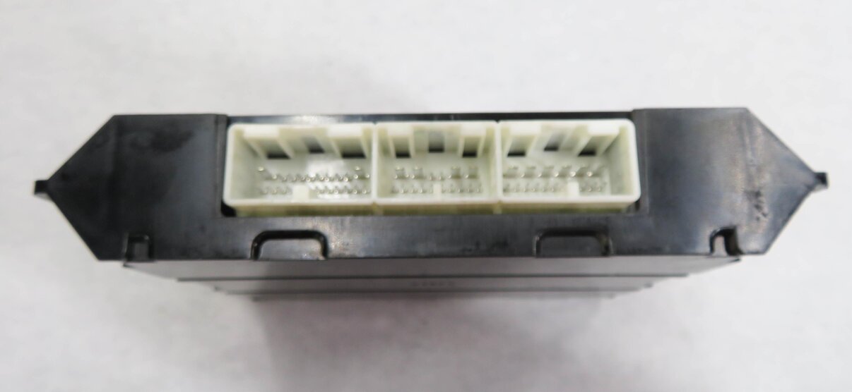 Thumbnail 5: 2011 LAND ROVER LR4 - HVAC HEATER A/C CLIMATE CONTROL MODULE