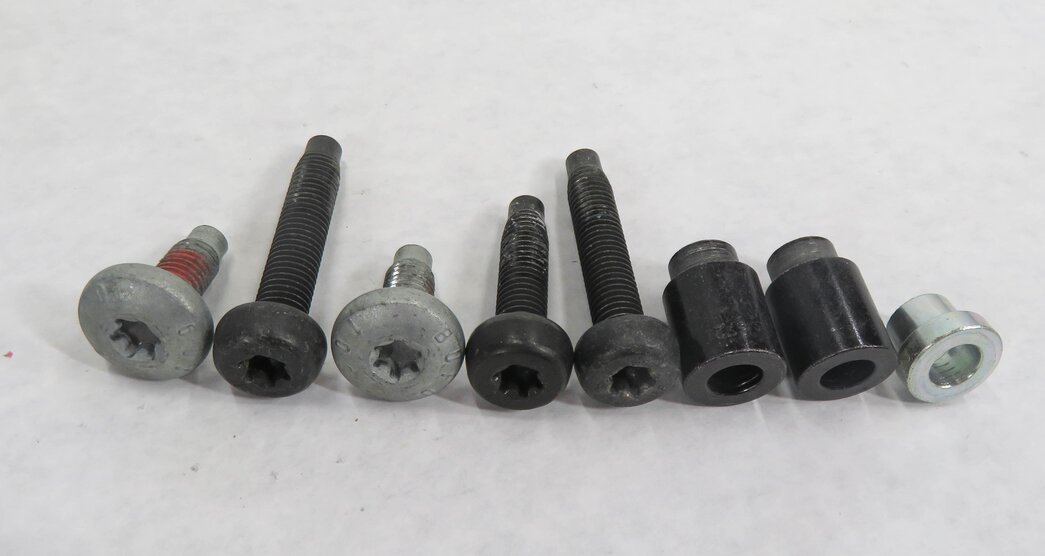 Thumbnail 10: 2011 LAND ROVER LR4 - LEFT & RIGHT REAR 2nd ROW SEATBELT RETRACTOR SET-2 (BLACK)