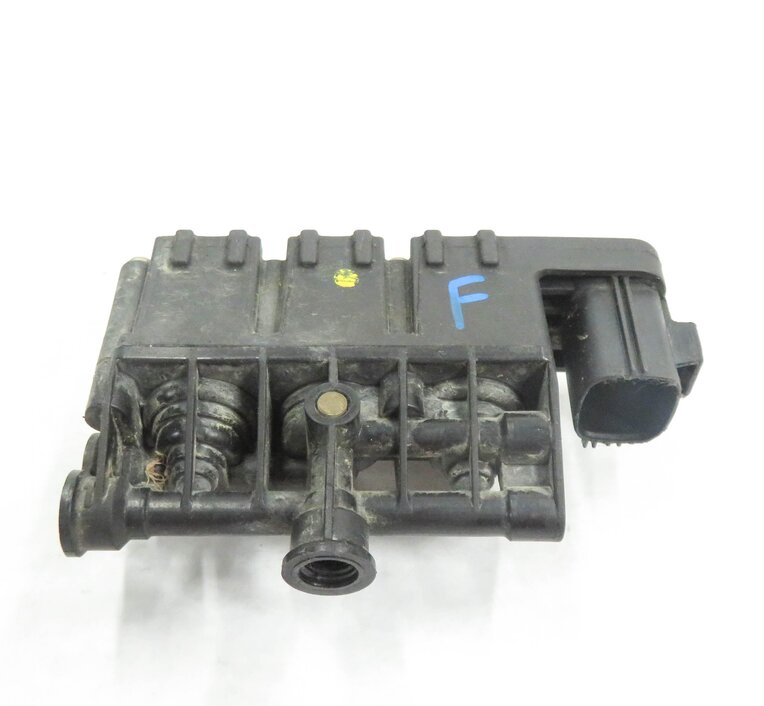 Thumbnail 4: 2011 LAND ROVER LR4 - FRONT AIR SUSPENSION AIR CONTROL VALVE