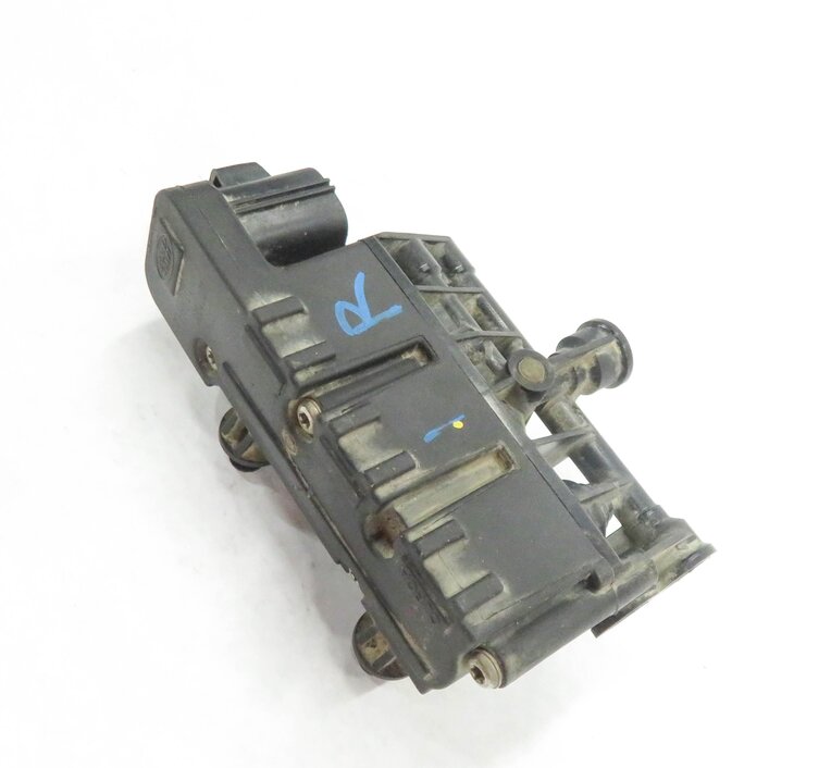 2011 LAND ROVER LR4 - REAR AIR SUSPENSION AIR CONTROL VALVE