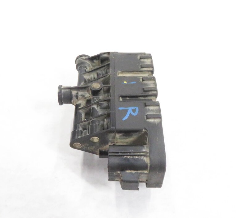 Thumbnail 3: 2011 LAND ROVER LR4 - REAR AIR SUSPENSION AIR CONTROL VALVE