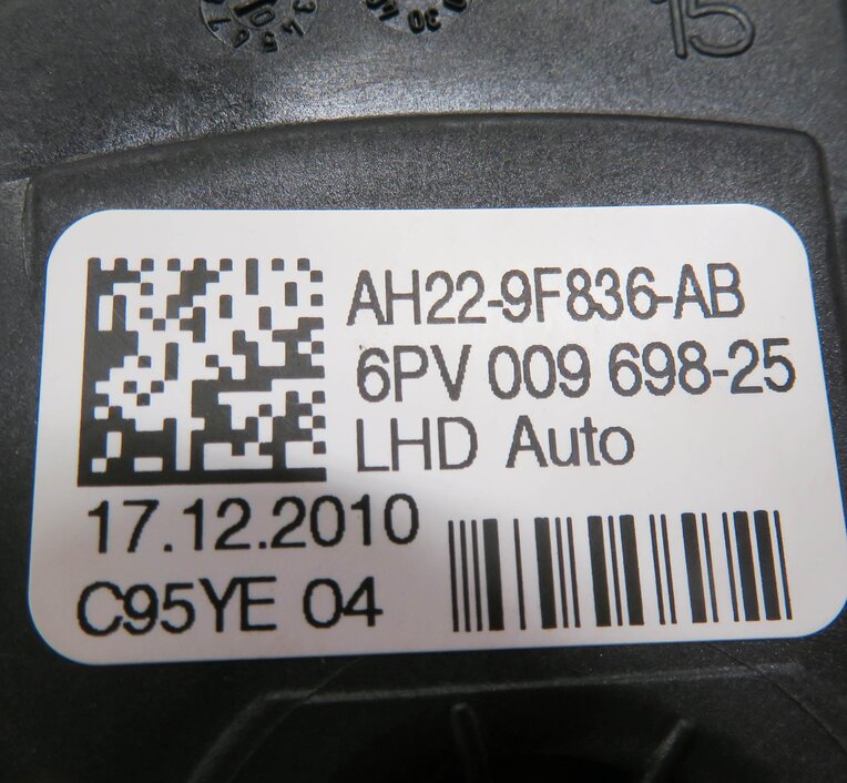 Thumbnail 6: 2011 LAND ROVER LR4 - GAS PEDAL ACCELERATOR FUEL THROTTLE FOOT PEDAL