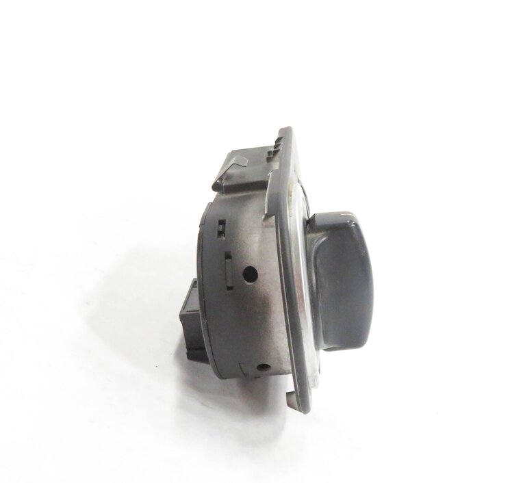 Thumbnail 3: 2011 LAND ROVER LR4 - HEADLIGHT SWITCH FOG LIGHT LAMP DIMMER CONTROL