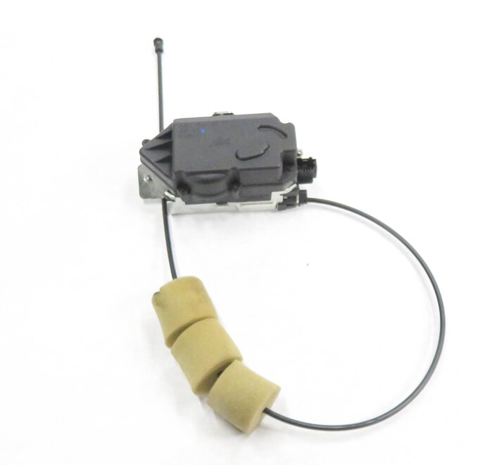 Thumbnail 4: 2006 MERCEDES ML500 (W164) REAR TRUNK LOCK LATCH ACTUATOR w/ CABLE