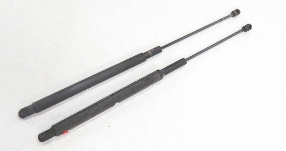 2006 MERCEDES ML500 (W164) REAR LEFT & RIGHT TRUNK SHOCK STRUT SET-2
