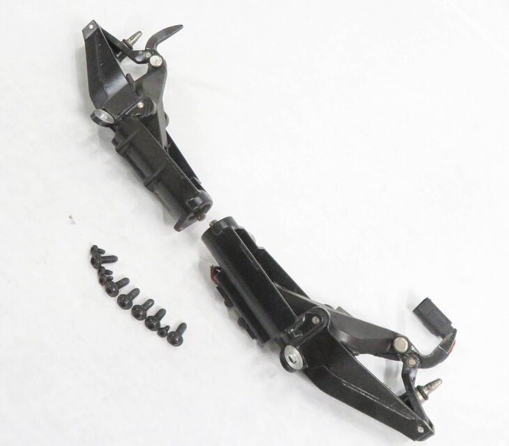 2004 BMW Z4 (E85) LEFT & RIGHT CONVERTIBLE TOP LATCH SET-2