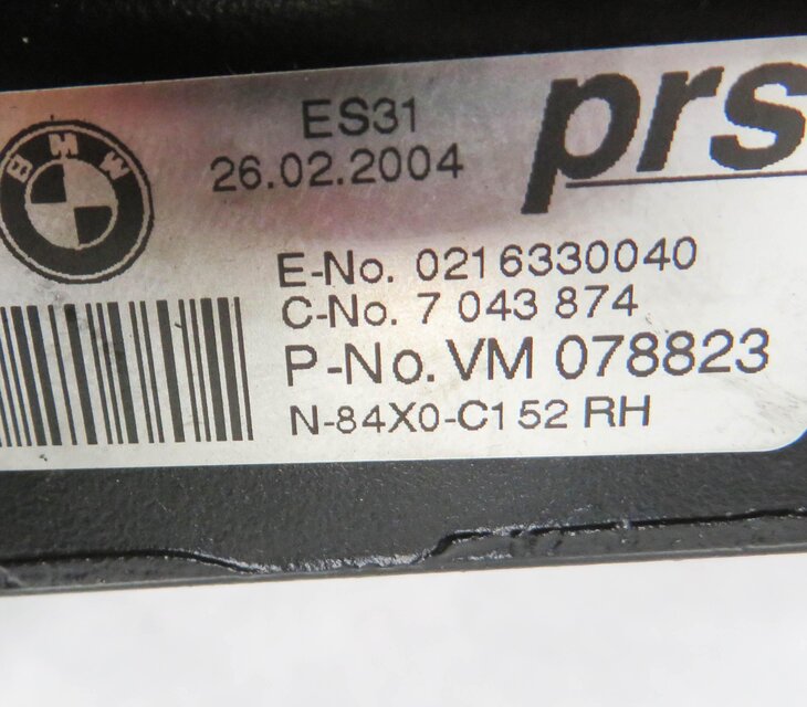 Thumbnail 8: 2004 BMW Z4 (E85) LEFT & RIGHT CONVERTIBLE TOP LATCH SET-2