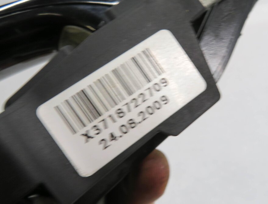 Thumbnail 6: 09-18 BMW 528i 535i 550i 740i 750i 760i LEFT REAR COMFORT DOOR HANDLE (BLACK)