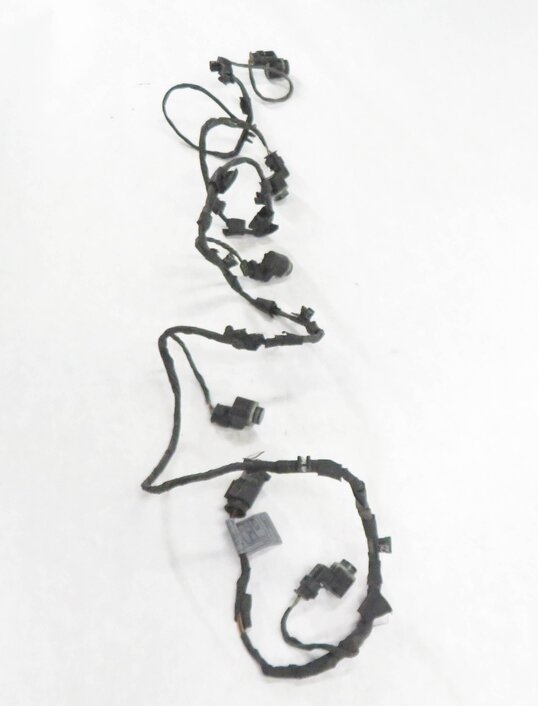 Thumbnail 3: 2010 BMW 750i (F01) FRONT PDC PARK DISTANCE SENSOR SET-4 w/ HARNESS (BLACK 475)