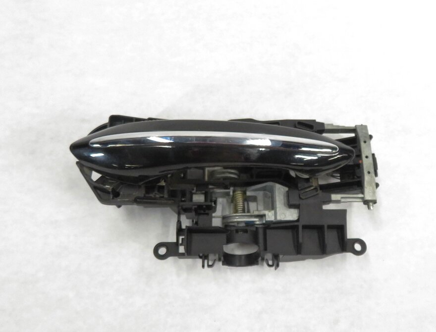 Thumbnail 4: 09-18 BMW 528i 535i 550i 740i 750i 760i RIGHT FRONT COMFORT DOOR HANDLE (BLACK)