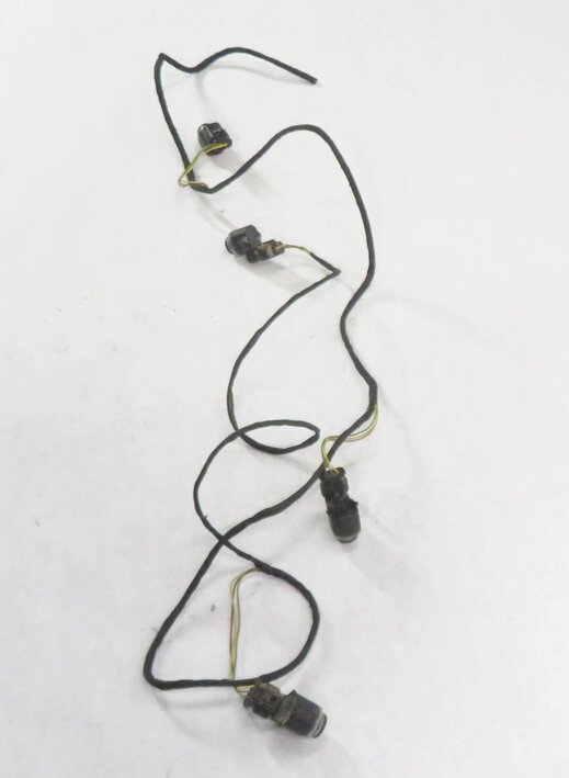 Thumbnail 3: 2010 BMW 750i (F01) REAR PDC PARK DISTANCE SENSOR SET-4 w/ HARNESS (BLACK 475)