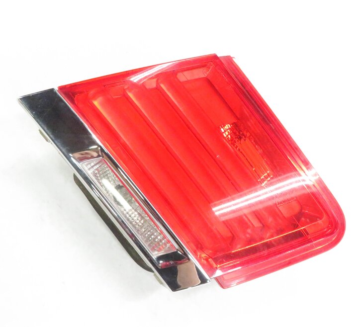 09-12 BMW 740i 750i 760i B7 (F01) RIGHT SIDE REAR TRUNK LID TAILLIGHT LIGHT LAMP