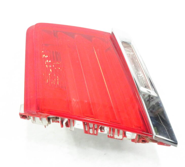 Thumbnail 4: 09-12 BMW 740i 750i 760i B7 (F01) RIGHT SIDE REAR TRUNK LID TAILLIGHT LIGHT LAMP