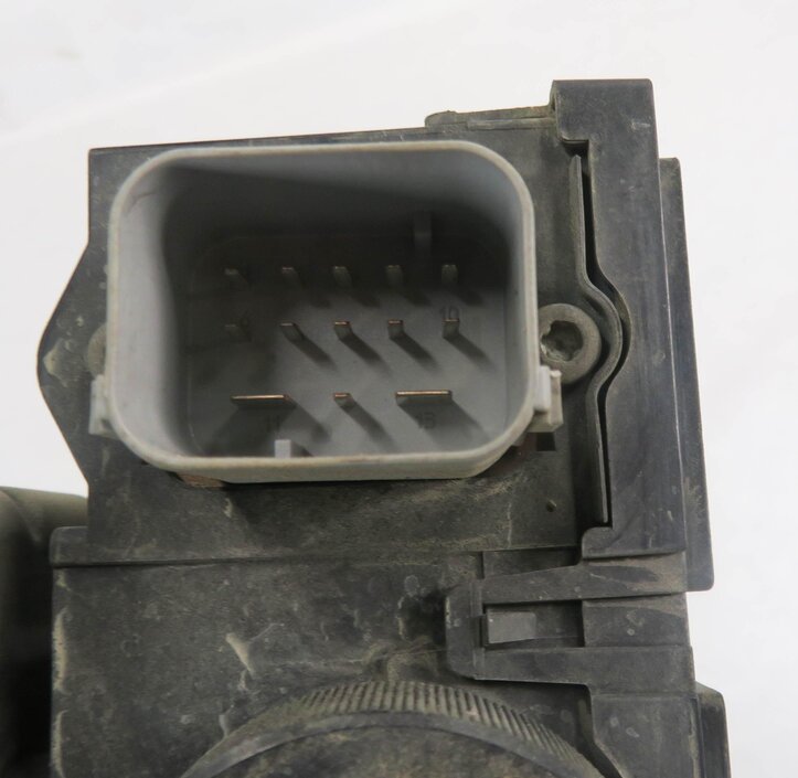 Thumbnail 6: 2010 BMW 750i (F01) EMERGENCY ELECTRONIC PARKING BRAKE ACTUATOR MOTOR w/ CABLES