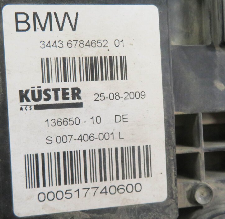 Thumbnail 7: 2010 BMW 750i (F01) EMERGENCY ELECTRONIC PARKING BRAKE ACTUATOR MOTOR w/ CABLES