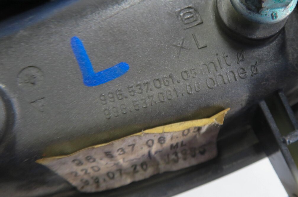 Thumbnail 7: 2000-2005 PORSCHE 911 BOXSTER (986 996) LEFT DRIVER EXTERIOR DOOR HANDLE (GRAY)