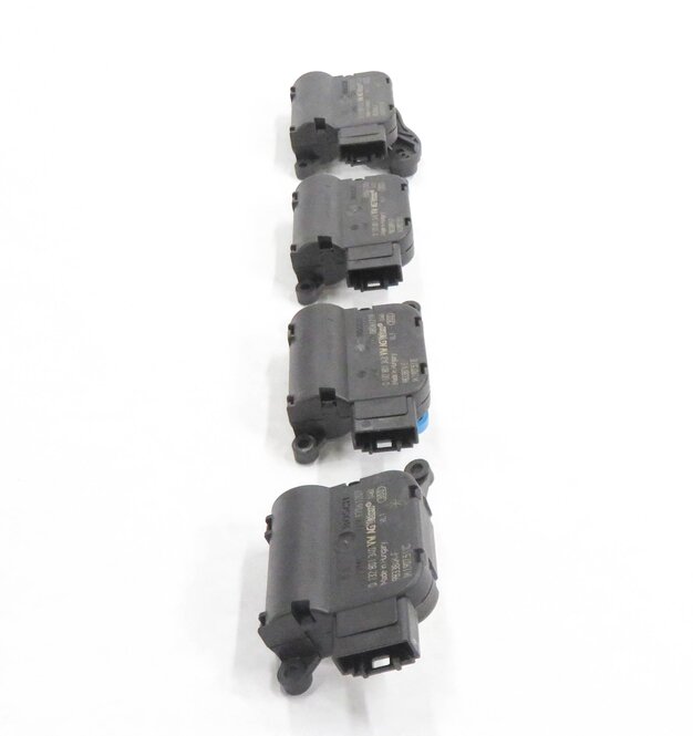 Thumbnail 3: 2013 AUDI A3 (8P) HVAC HEATER A/C AIR BOX BLEND DOOR SERVO ACTUATOR MOTOR SET-4