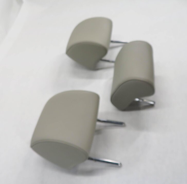 Thumbnail 5: 2013 AUDI A3 (8P) REAR - LEFT / CENTER / RIGHT - GRAY LEATHER HEADREST SET-3