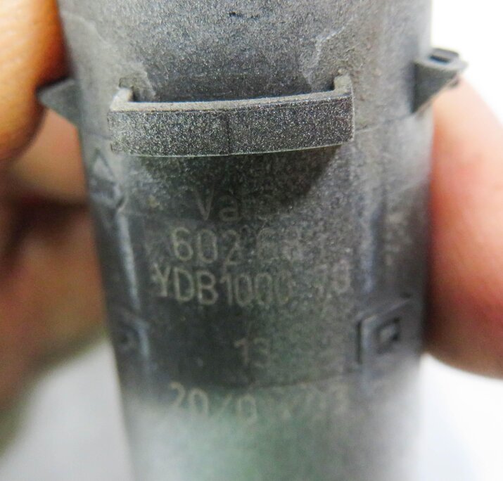 Thumbnail 5: 2003 RANGE ROVER (L322) FRONT PDC PARK DISTANCE SENSOR SET-4 (ZAMBEZI SILVER)
