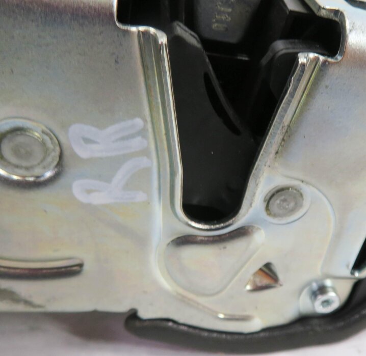 Thumbnail 6: 10-18 BMW 3/4/5/7/X3/X4/X6 RIGHT SIDE REAR DOOR POWER LOCK LATCH ACTUATOR MOTOR