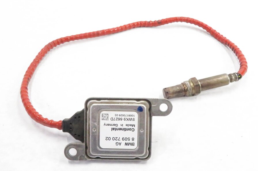 Thumbnail 5: 2011 BMW 335D (E90) 3.0L M57Y DIESEL ENGINE NITROGEN OXIDE NOX SENSOR