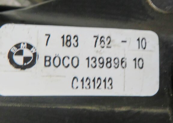 Thumbnail 6: 2011 BMW 535i (F10) FRONT LEFT & RIGHT LOWER HOOD LOCK LATCH SET-2 w/ CABLE