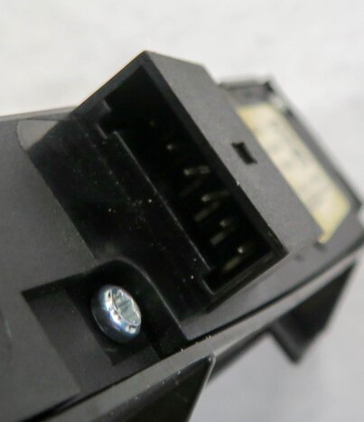 Thumbnail 7: 2011 BMW 535i (F10) FRONT SHIFTER TRIM w/ TRACTION CONTROL & HILL DECENT BUTTON