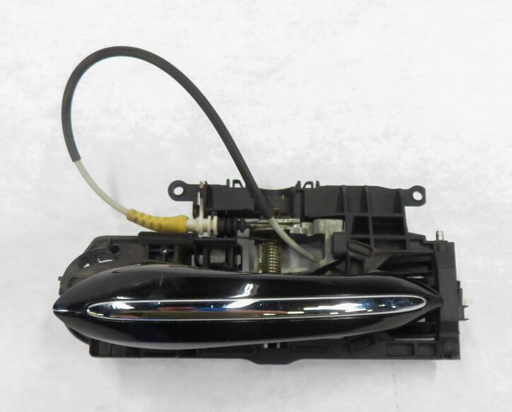 Thumbnail 2: 2011-2016 BMW 528i 535i 550i M5 (F10) LEFT REAR DOOR HANDLE w/ LIGHT (BLACK 668)