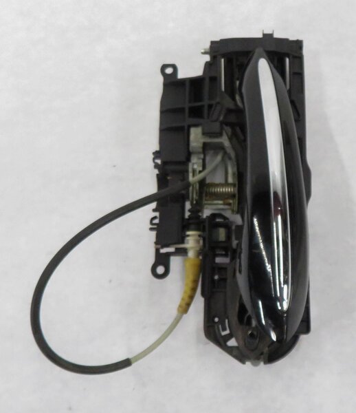 Thumbnail 3: 2011-2016 BMW 528i 535i 550i M5 (F10) LEFT REAR DOOR HANDLE w/ LIGHT (BLACK 668)