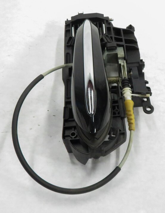 Thumbnail 3: 2011-2016 BMW 528i 535i 550i M5 (F10) RIGHT REAR DOOR HANDLE w/ LIGHT (BLACK)