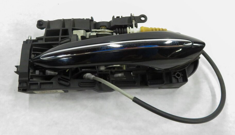 Thumbnail 4: 2011-2016 BMW 528i 535i 550i M5 (F10) RIGHT REAR DOOR HANDLE w/ LIGHT (BLACK)