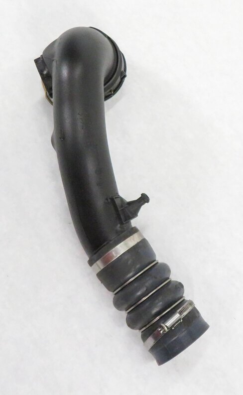 2011 BMW 535i (F10) 3.0L N55 ENGINE - AIR INDUCTION HOSE PIPE TUBE